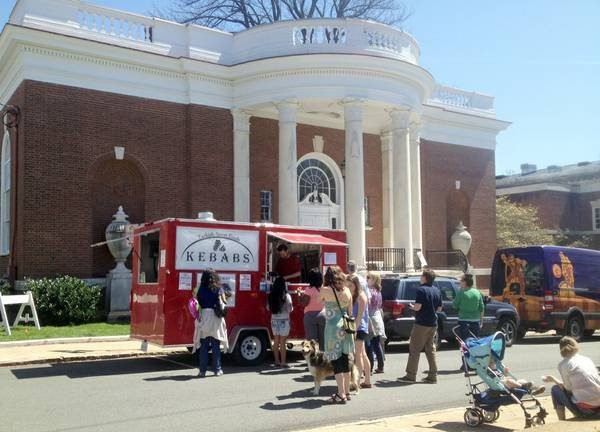 2005 Workhorse Burger Food Truck For Sale
