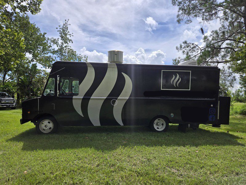 Orlando BBQ Food Truck For Sale - Image 2