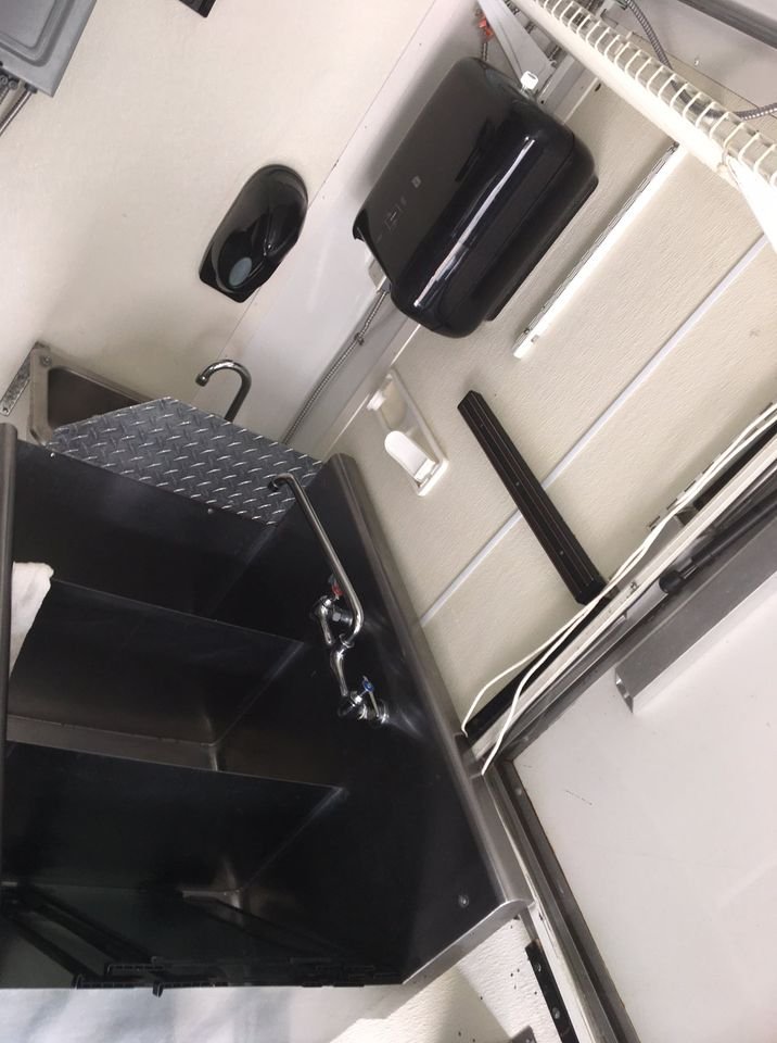 2014 Freedom Food Trailer For Sale - Image 5