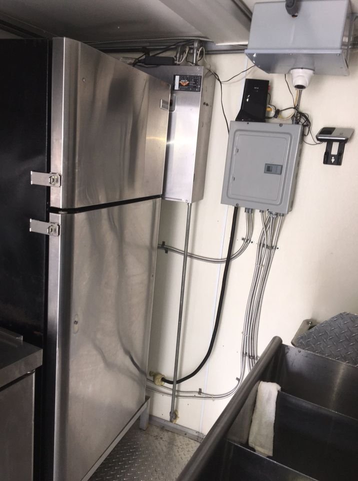 2014 Freedom Food Trailer For Sale - Image 7