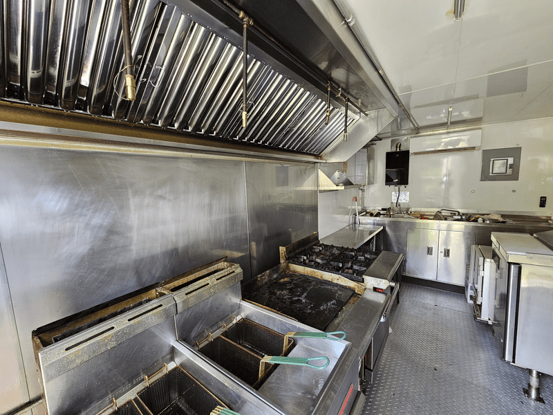2021 Used 16' Food Trailer - Image 2