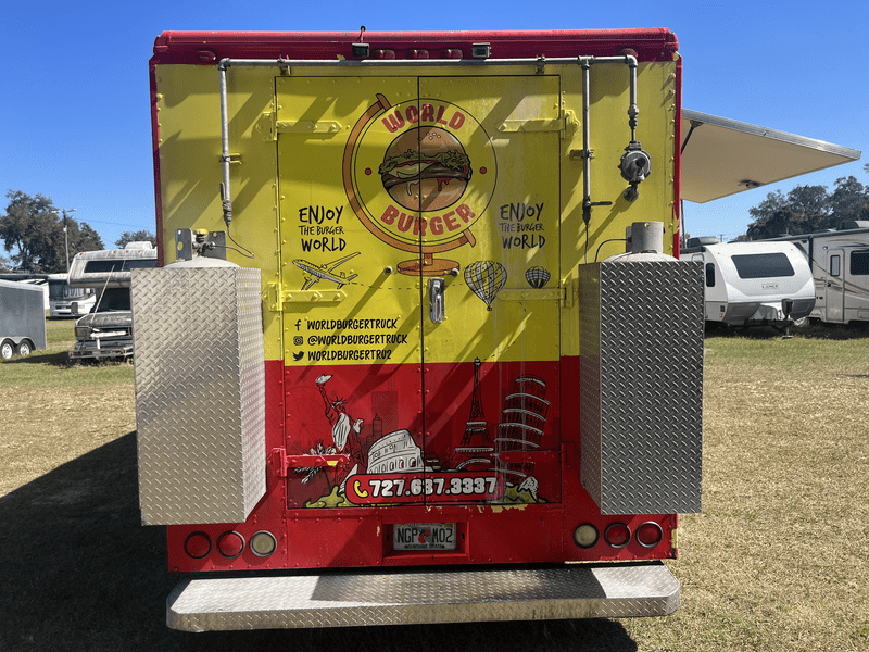 2005 Workhorse Burger Food Truck For Sale - Image 6