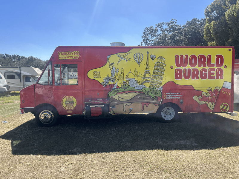 2005 Workhorse Burger Food Truck For Sale - Image 3
