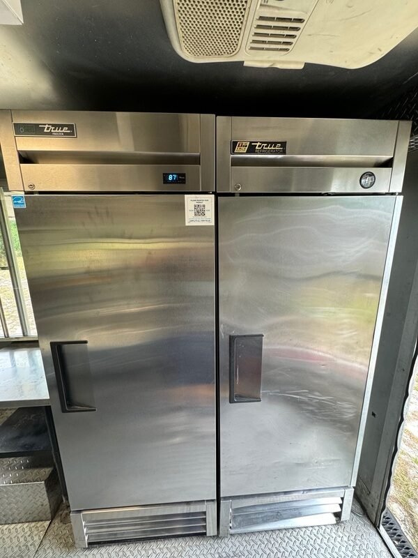 2007 Workhorse W42 Food Truck For Sale - Image 7
