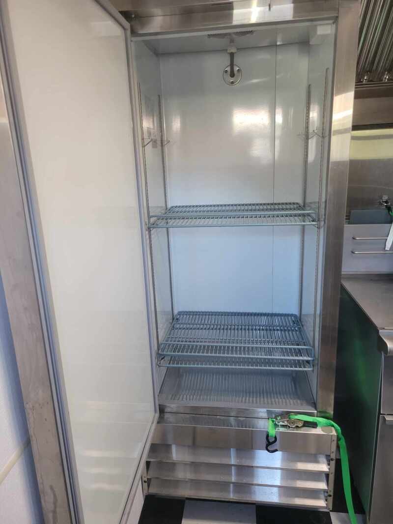 2019 30' Food Trailer For Sale with back porch - Image 7