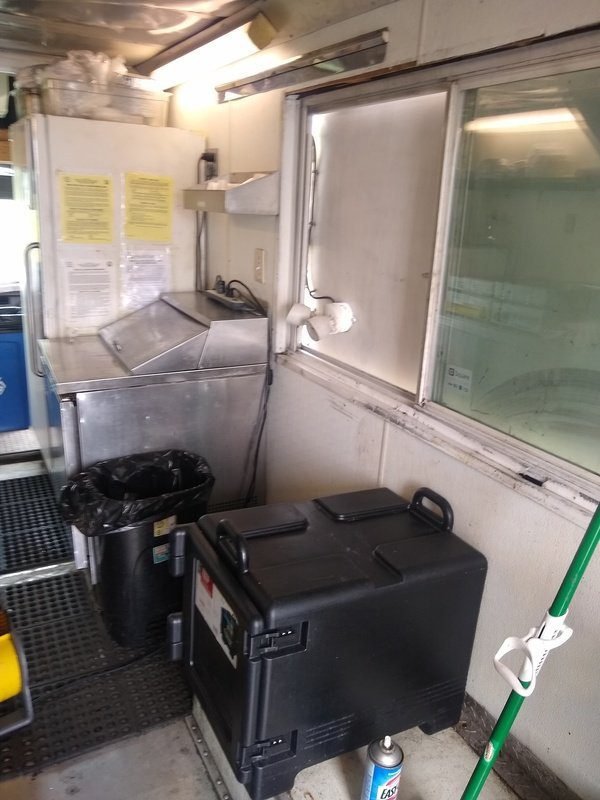 1998 Chevy Used Food Truck For Sale - Image 3