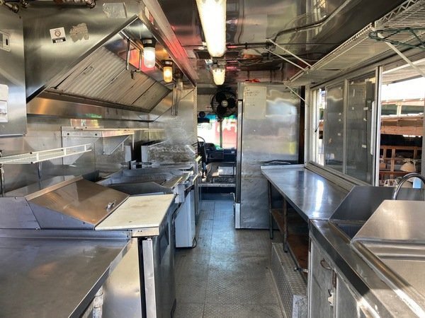 Used Florida Food Truck For Sale - 2001 Freightliner Built by Prestige Food Trucks - Image 4