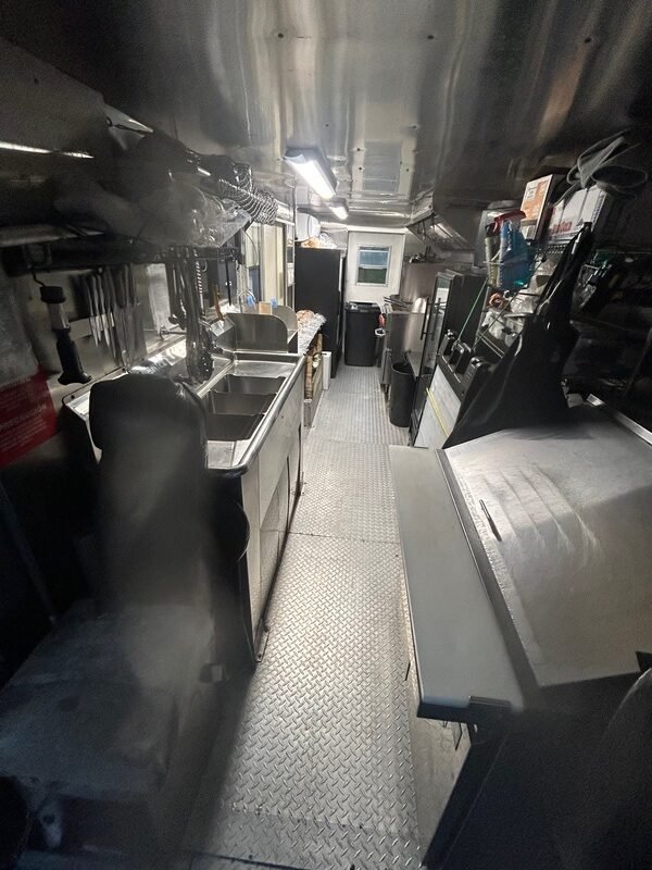 Food Truck For Sale - Image 5