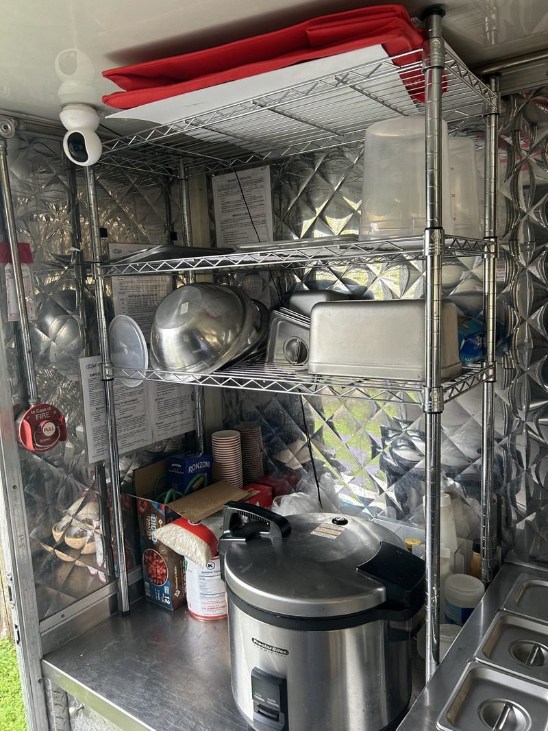 2008Freightliner Food Truck For Sale - Image 6