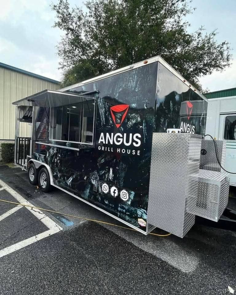 Freightliner Step Van Food Truck - Image 4