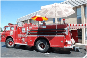 2010 International Retail Freezer Truck Four glass front freezers inside